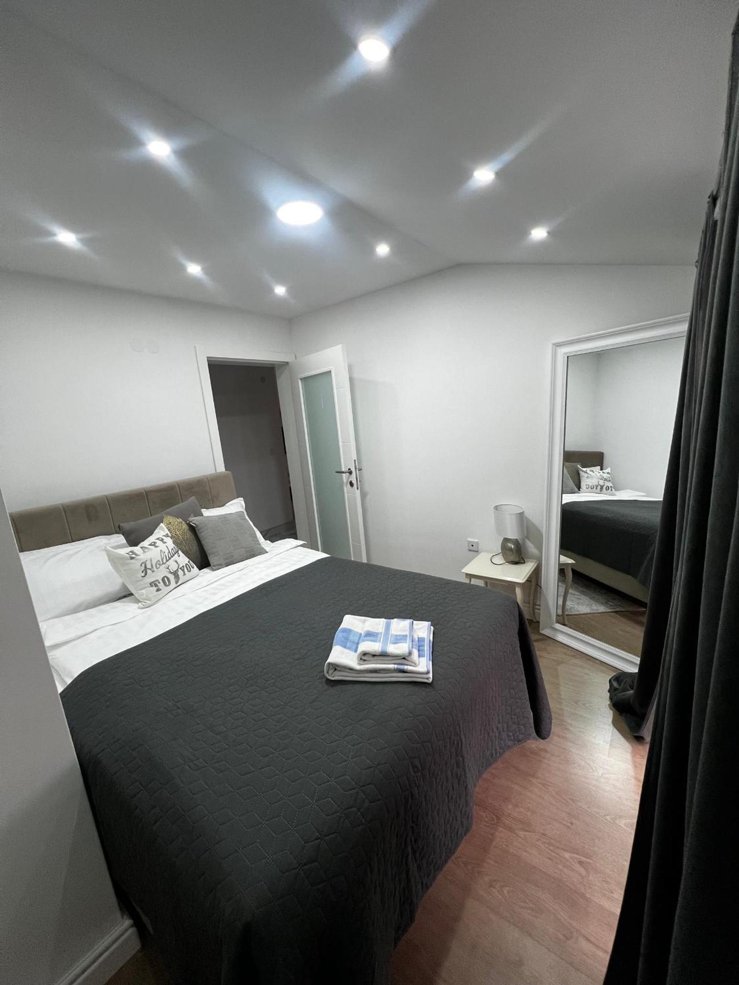 No1 Lux Apartment In Heart Of Saraievo Exterior foto